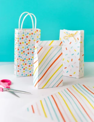 What to Put in Party Bags for 18-Year-Olds?
